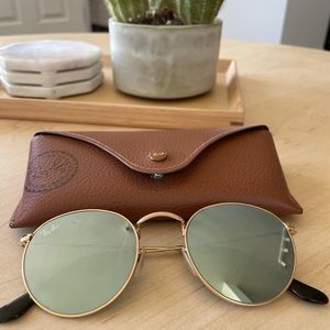 RayBan Round Flat Mirrored Lens Sunglasses
